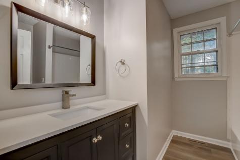 1008 Valley Lane White House TN 37188