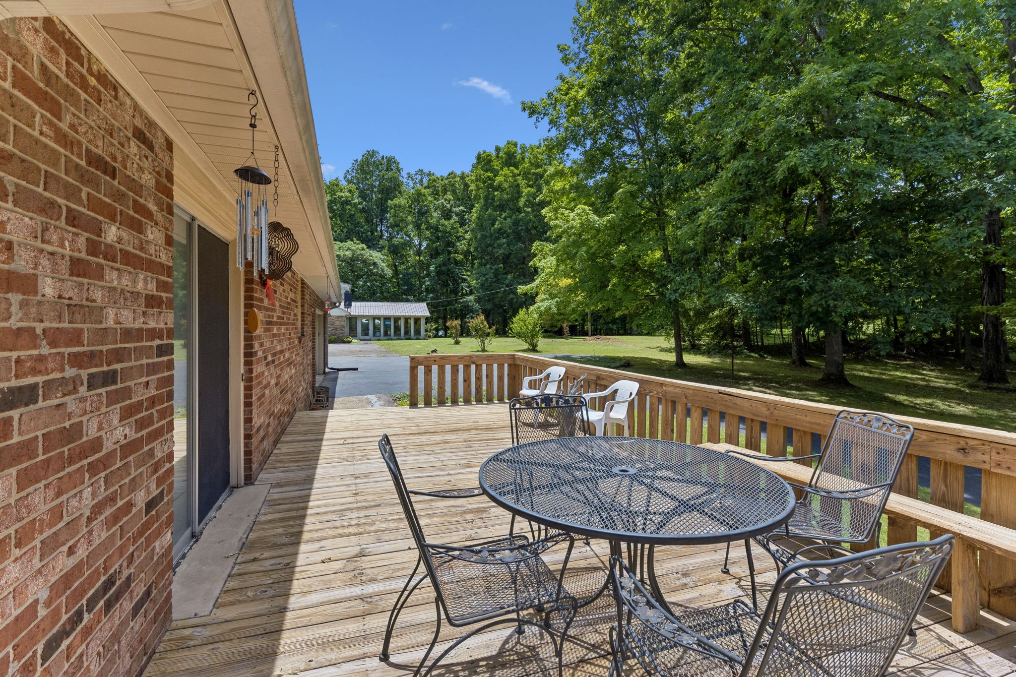 1018 Woodmont Drive Dickson TN 37055