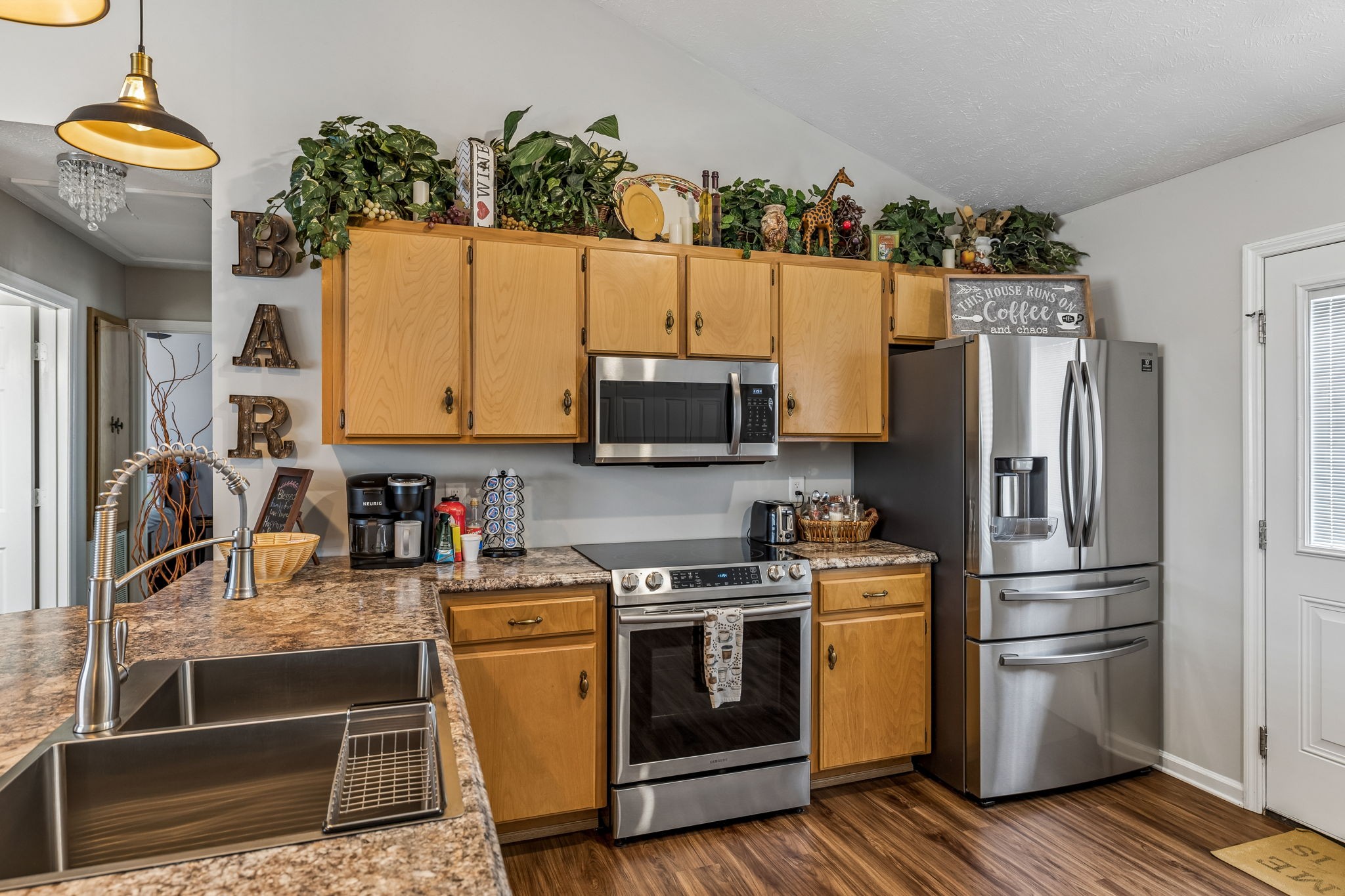402 Jonesboro Court La Vergne TN 37086