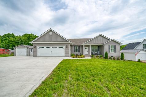 826 Duck Pond Road Sparta TN 38583