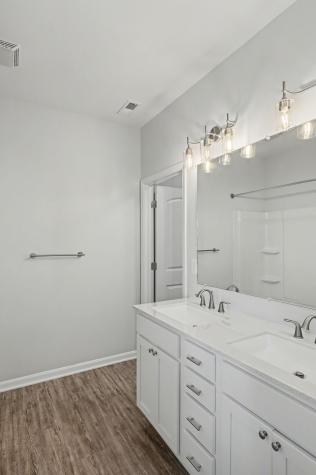 1017 Kennedy Lane Cottontown TN 37048