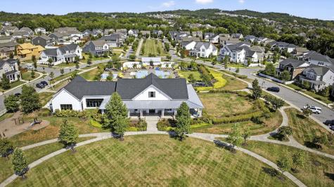 1599 Drakes Creek Road Hendersonville TN 37075