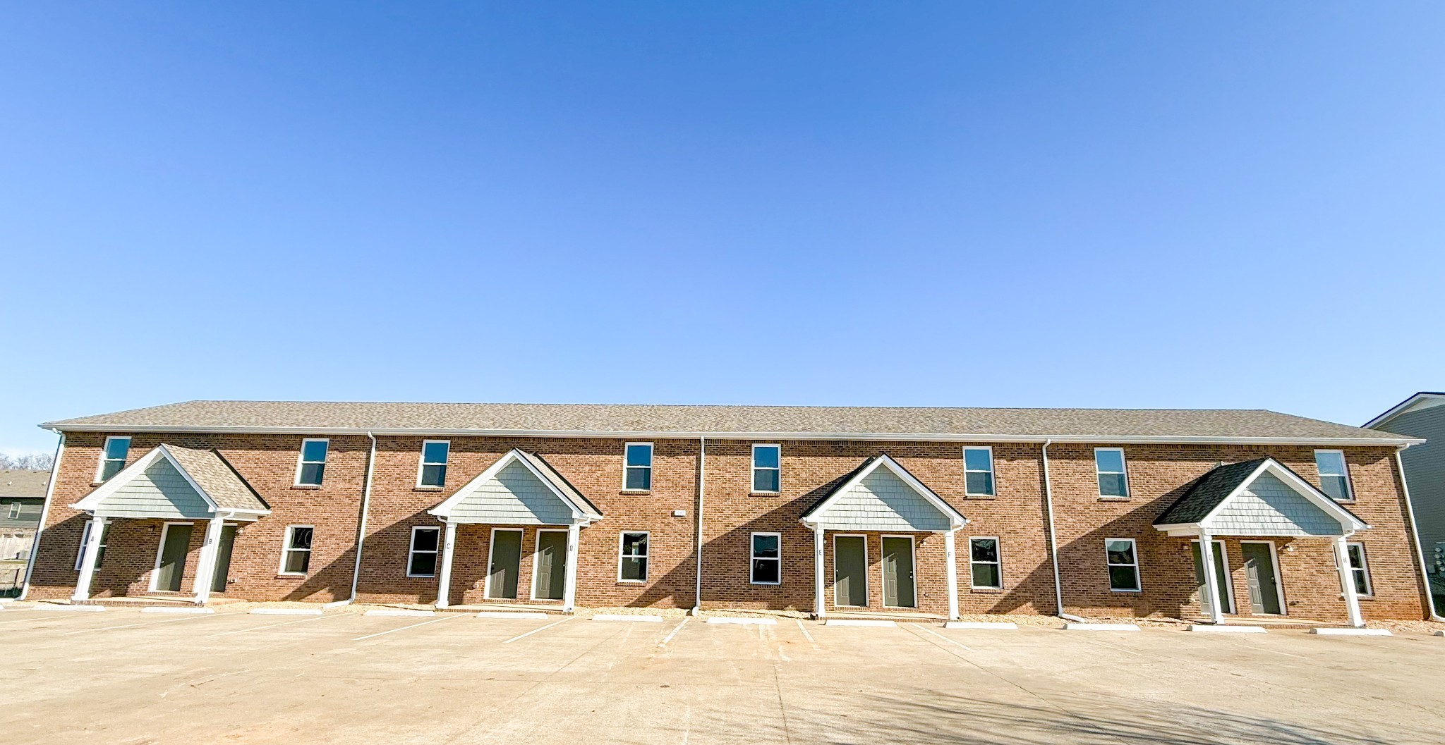 1042 W Creek Coyote Trail Clarksville TN 37042