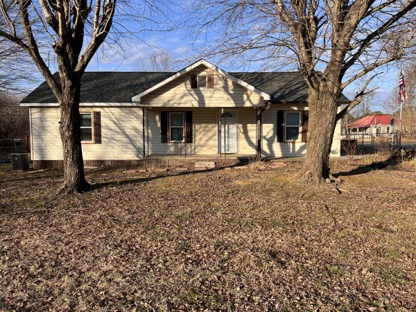 503 N 2nd Street Decherd TN 37324