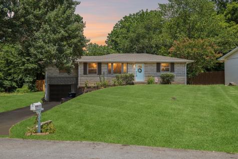 5004 Whispering Hills Court Nashville TN 37211