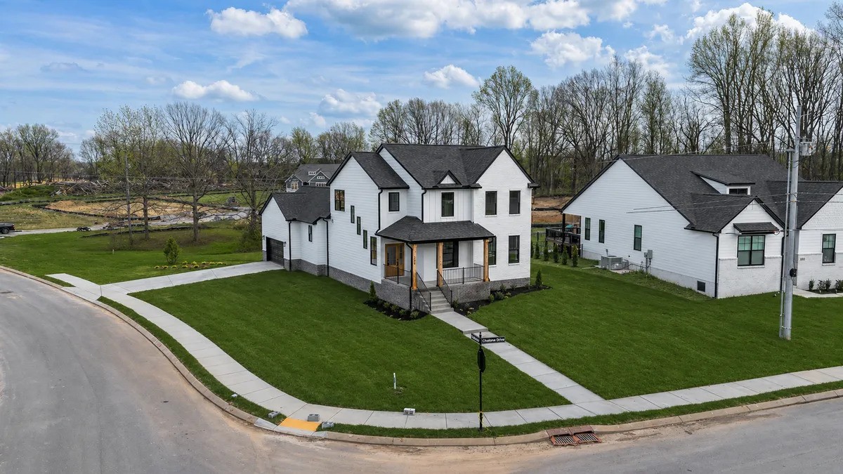 204 Trefethen Drive White House TN 37188