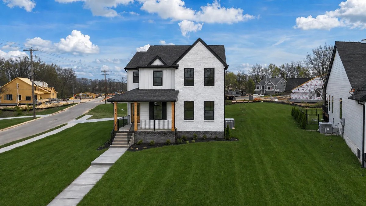 204 Trefethen Drive White House TN 37188