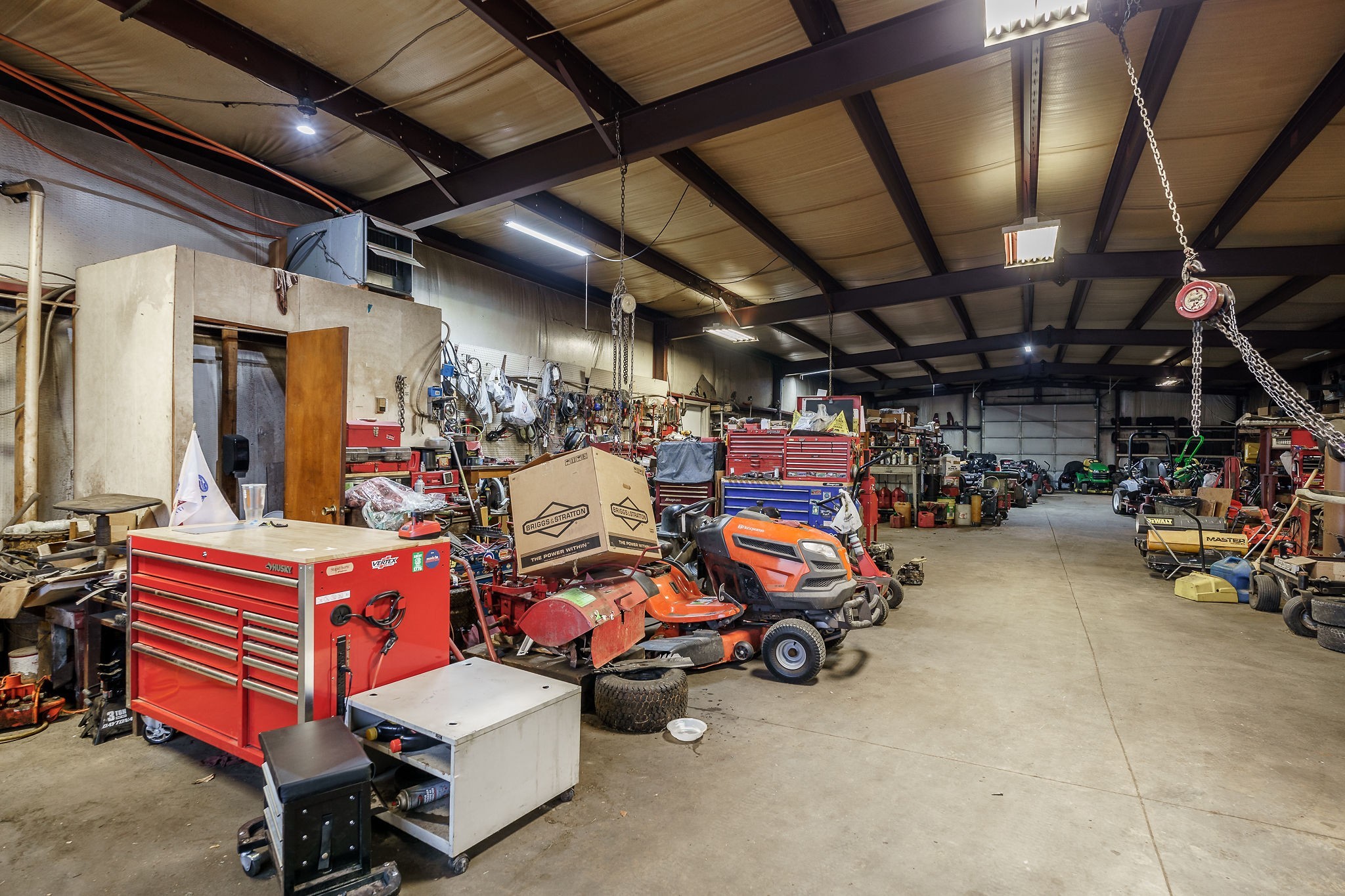 5134 Highway 127, N Crossville TN 38571