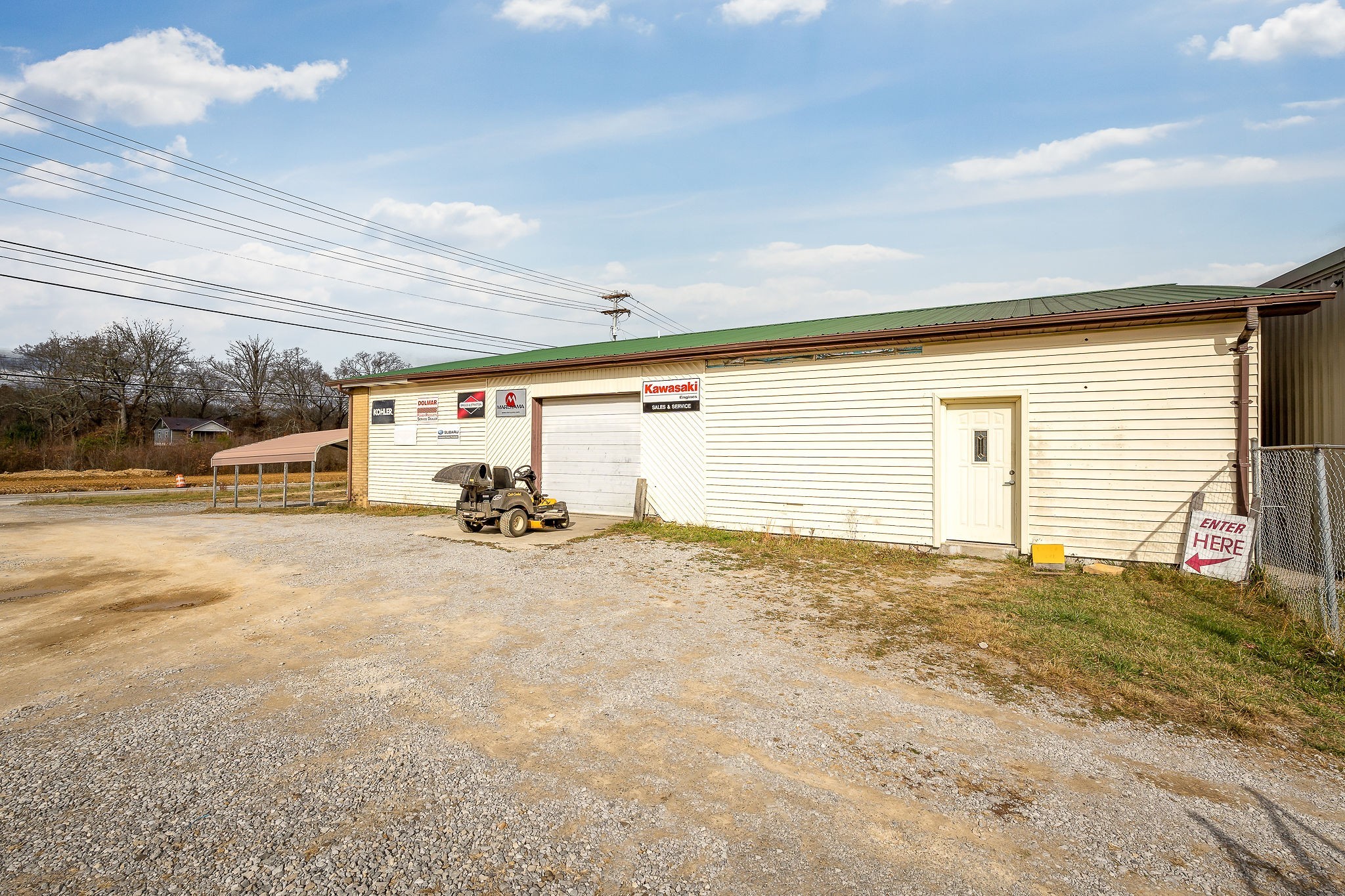 5134 Highway 127, N Crossville TN 38571