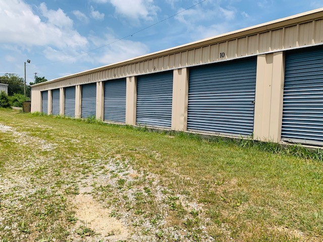 5134 Highway 127, N Crossville TN 38571