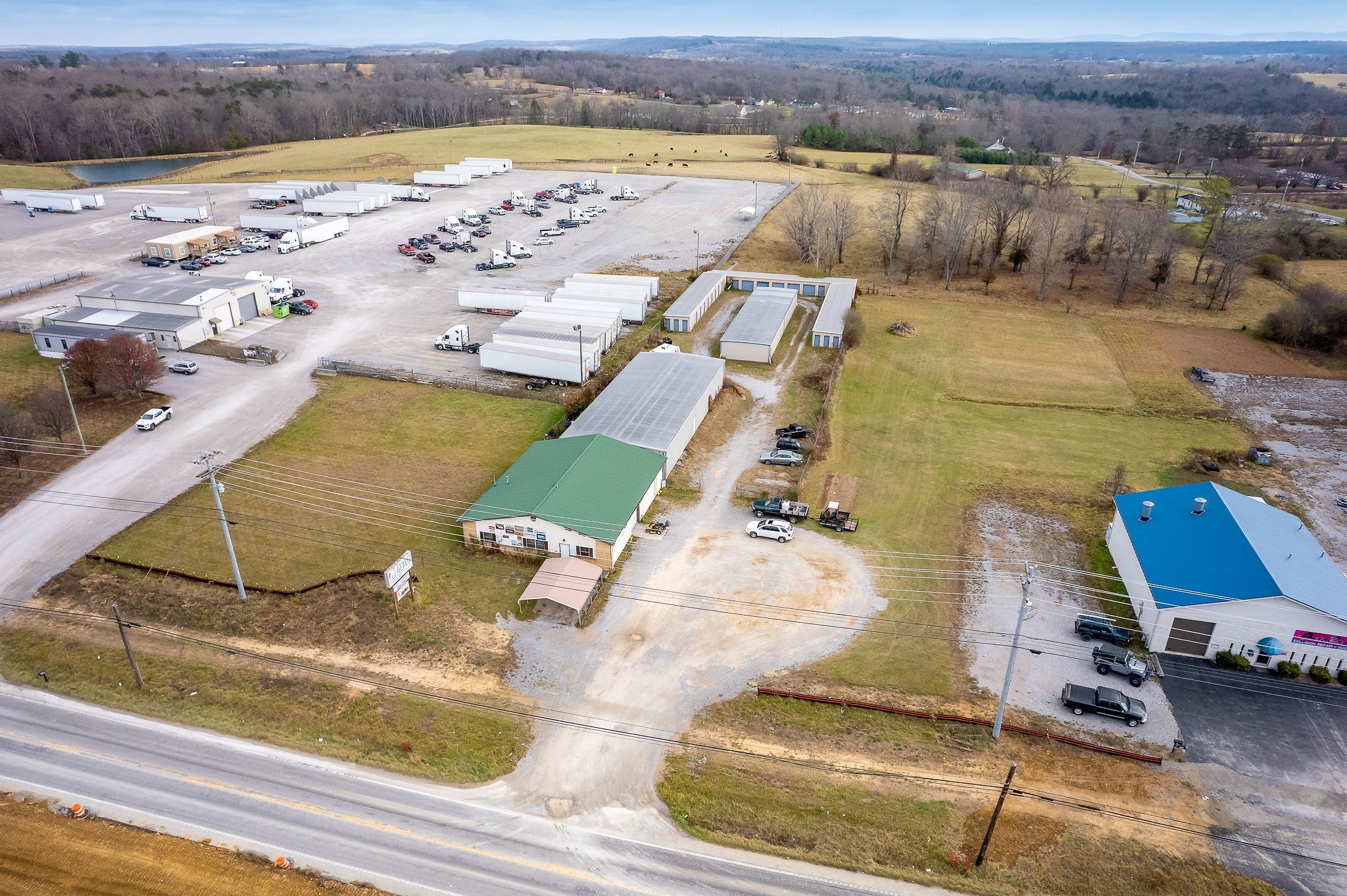 5134 Highway 127, N Crossville TN 38571