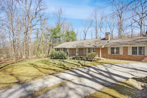 114 Maxon Lane Sewanee TN 37375