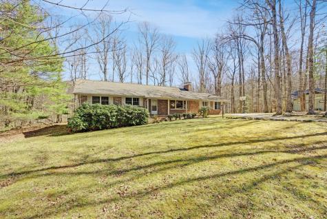 114 Maxon Lane Sewanee TN 37375