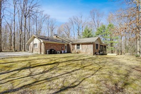 114 Maxon Lane Sewanee TN 37375