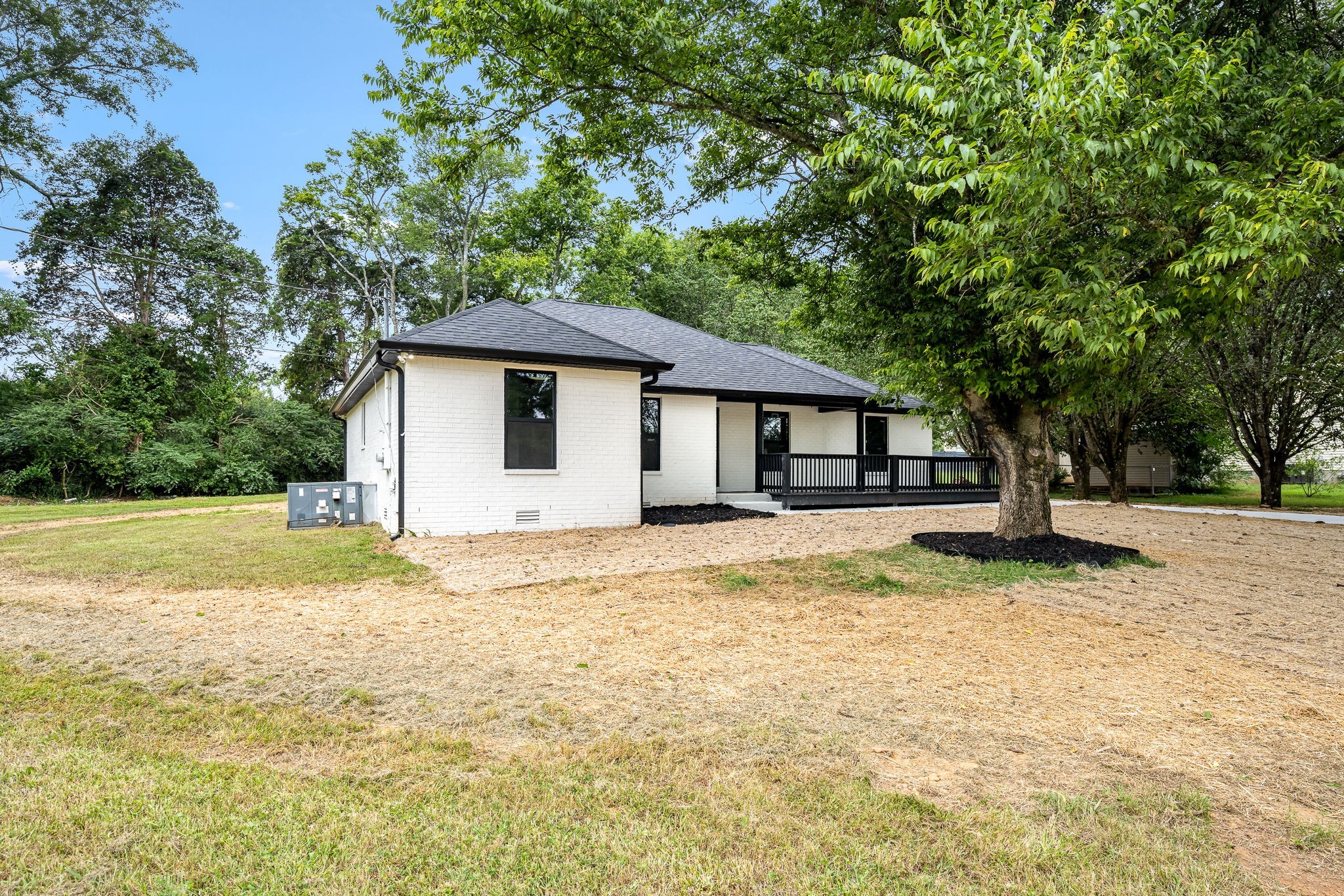 2712 Oak Point Street Murfreesboro TN 37130