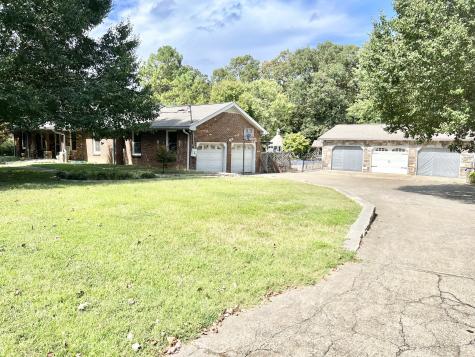 253 Woodlands Drive Kingston Springs TN 37082