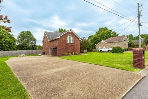 117 Waterford Way Hendersonville TN 37075