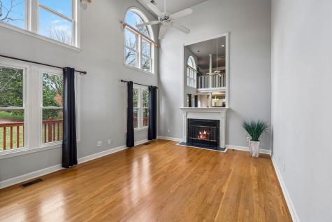2213 S Ashford Court Nashville TN 37214