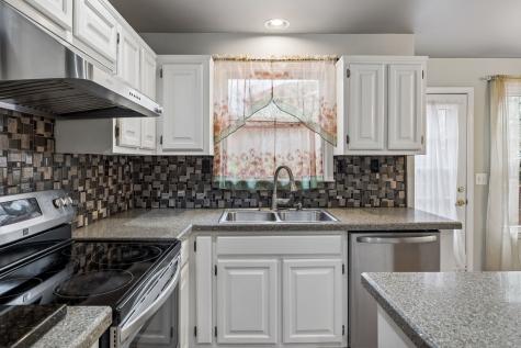 2213 S Ashford Court Nashville TN 37214