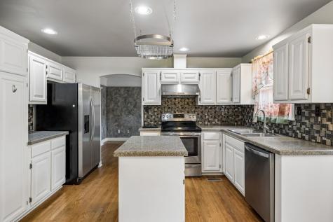 2213 S Ashford Court Nashville TN 37214