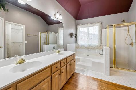 2213 S Ashford Court Nashville TN 37214