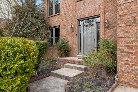 2213 S Ashford Court Nashville TN 37214