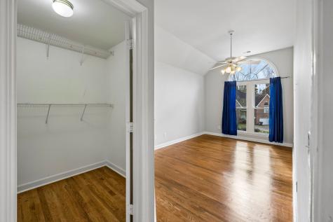 2213 S Ashford Court Nashville TN 37214
