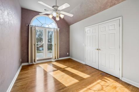 2213 S Ashford Court Nashville TN 37214
