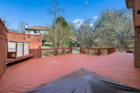 2213 S Ashford Court Nashville TN 37214