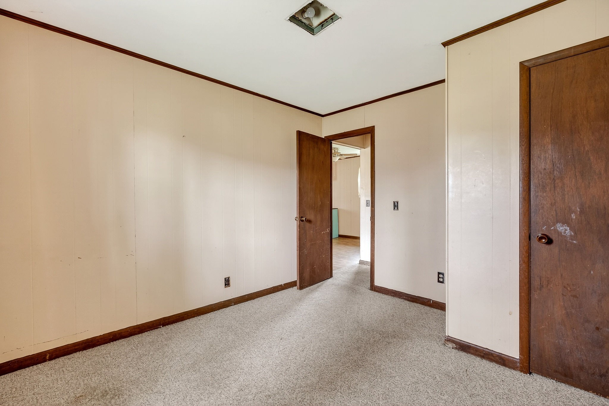 1105 Riverside Drive Celina TN 38551