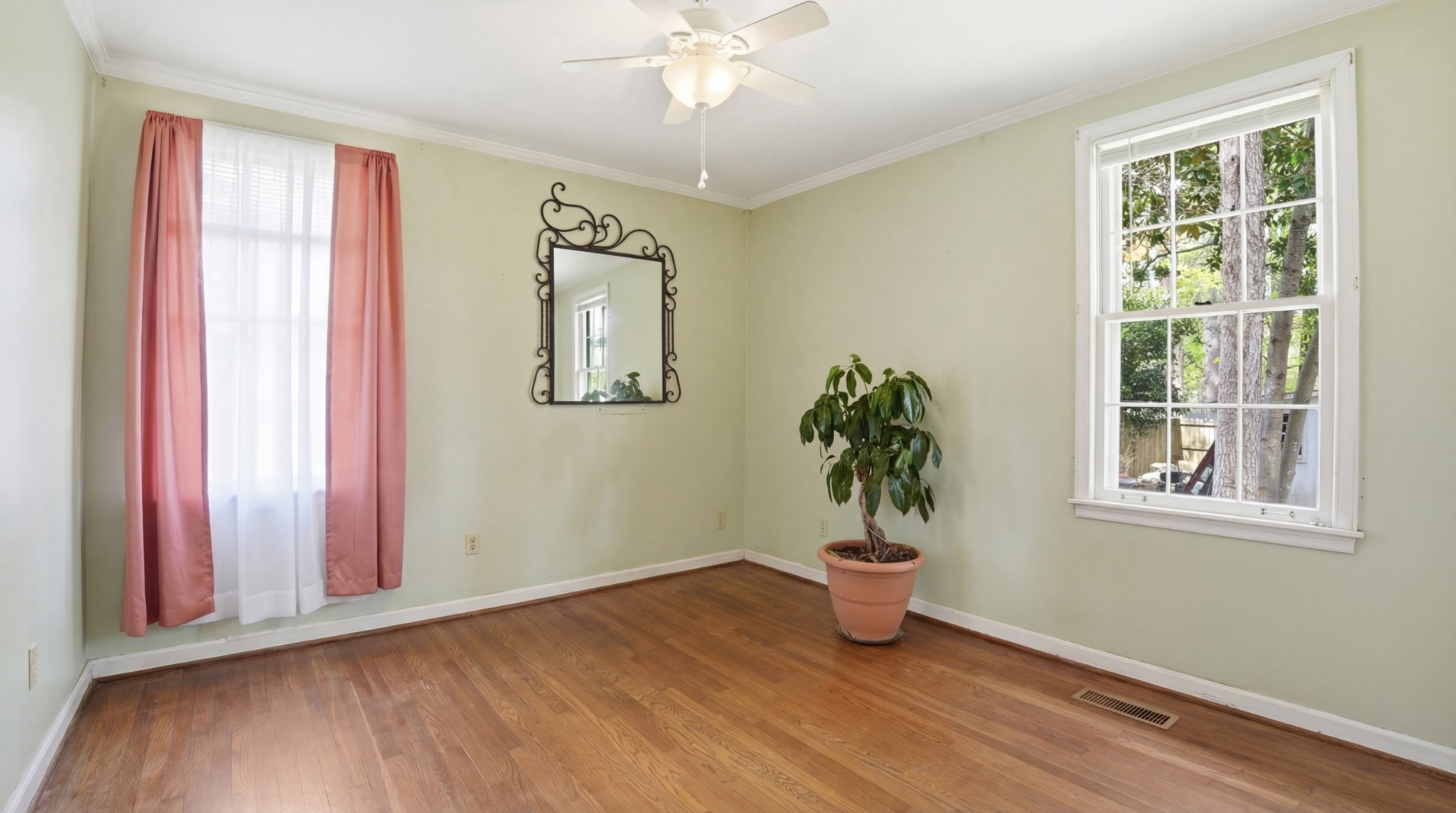 932 Mckellar Drive Tullahoma TN 37388