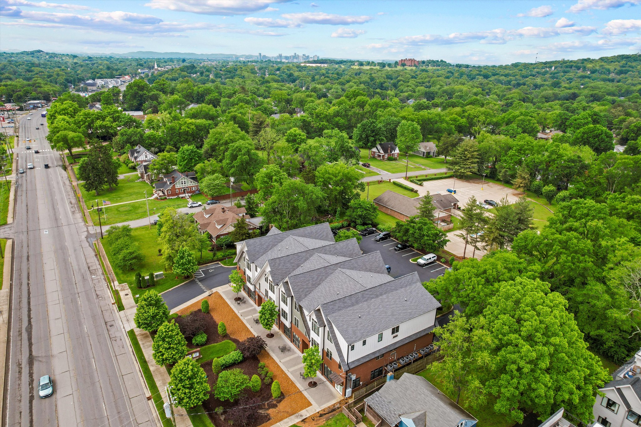 4303 Gallatin Pike Nashville TN 37216