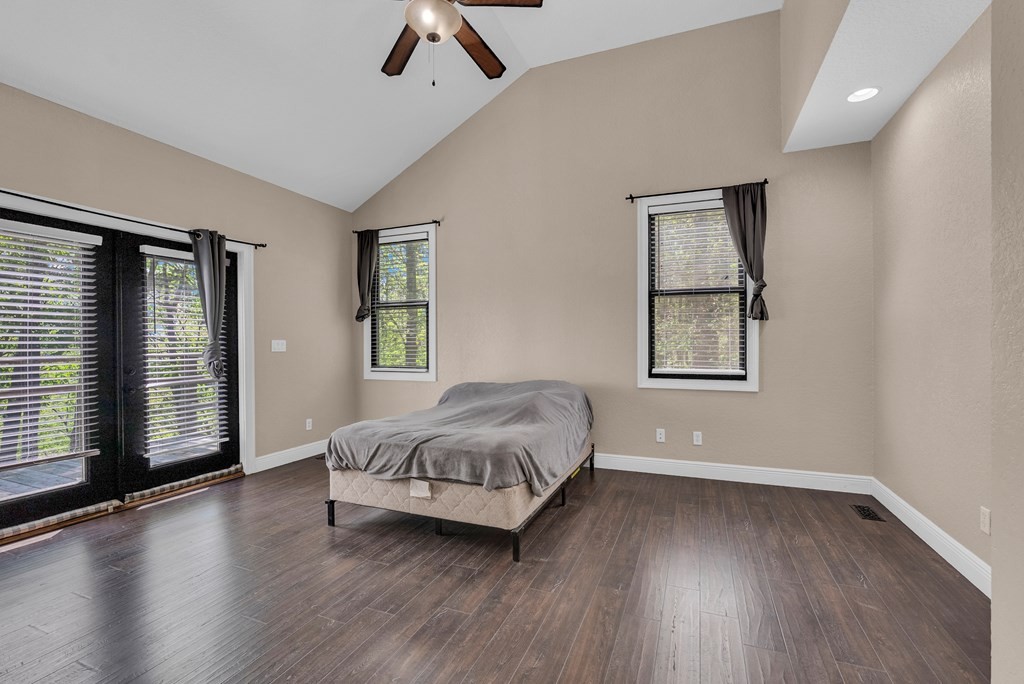 160 Eagles Bluff Circle Spencer TN 38585