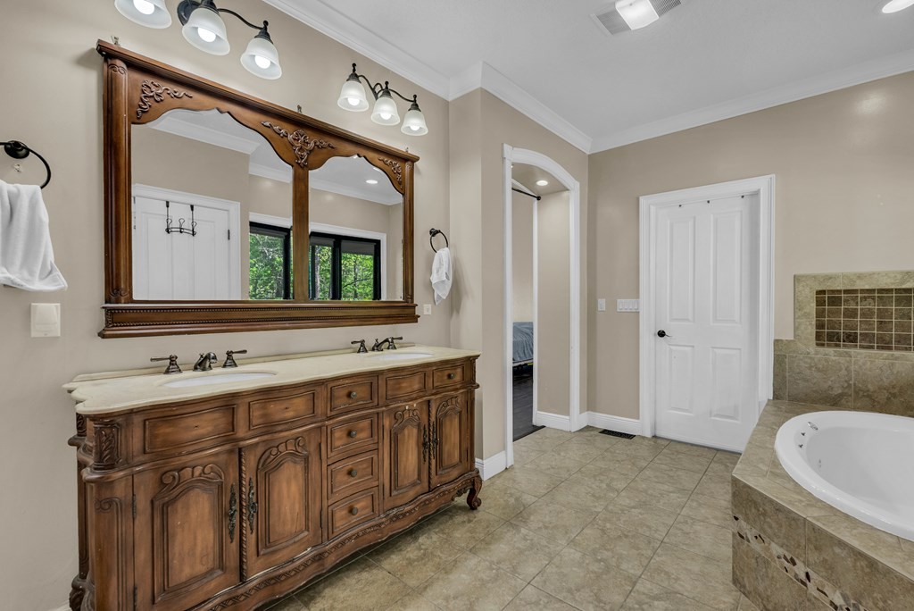 160 Eagles Bluff Circle Spencer TN 38585