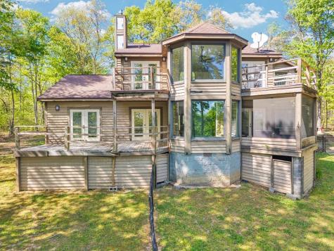 160 Eagles Bluff Circle Spencer TN 38585