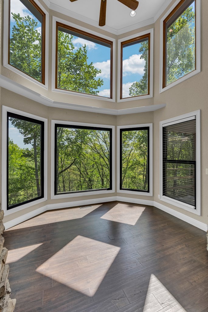 160 Eagles Bluff Circle Spencer TN 38585