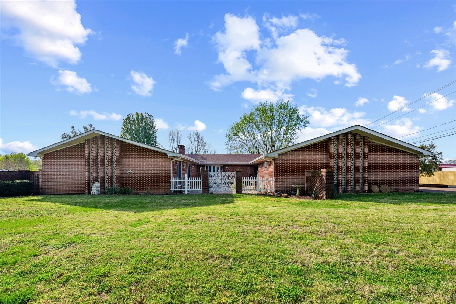 4018 Trotwood Avenue Columbia TN 38401