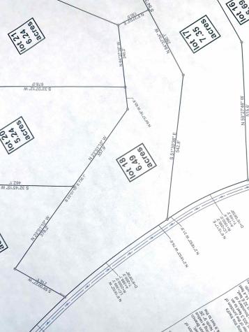 18 Ribbon Branch Road Dover TN 37058