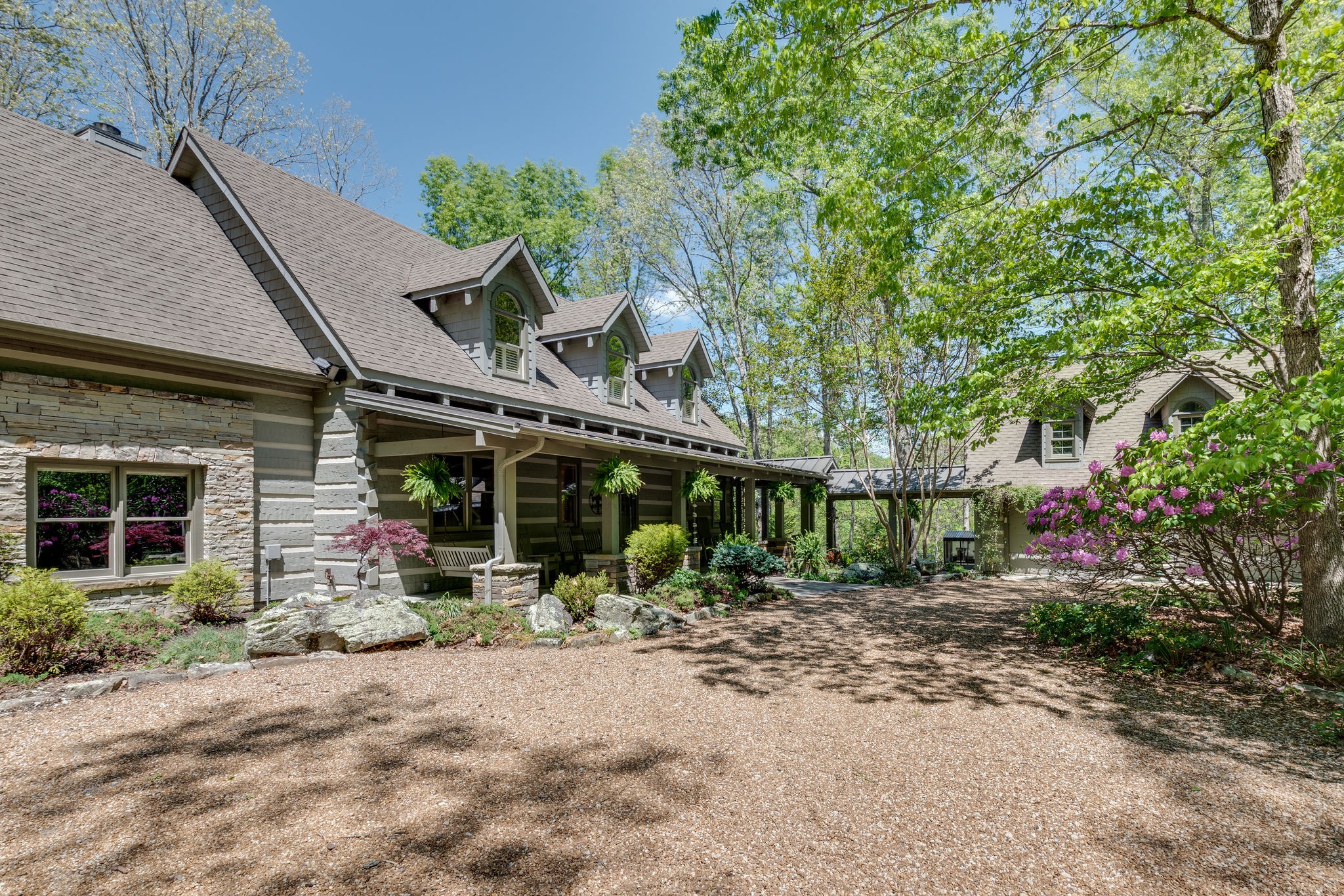 2205 Lakeshore Drive Monteagle TN 37356
