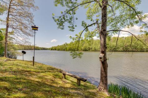 2205 Lakeshore Drive Monteagle TN 37356