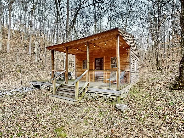 1198 Ed Sanders Road Lynchburg TN 37352