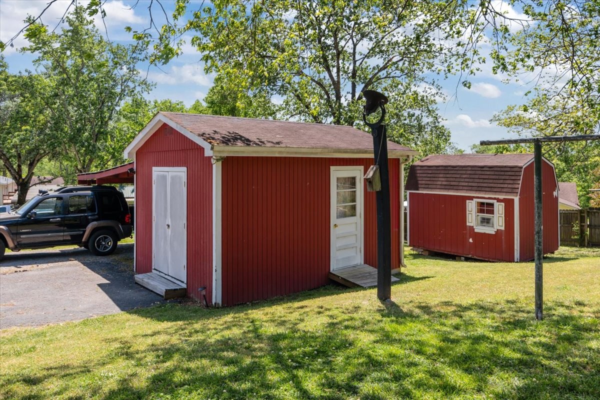 633 Hicks Road Nashville TN 37221