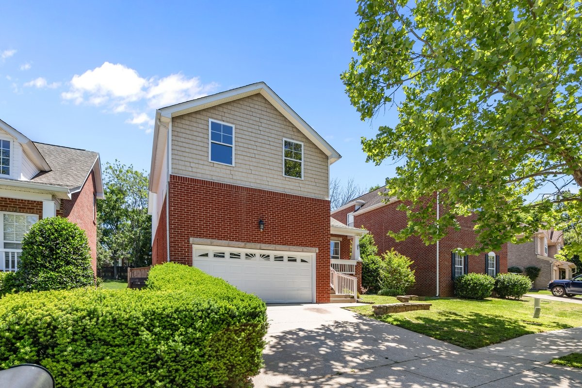 7020 Bridgeport Drive Nashville TN 37221