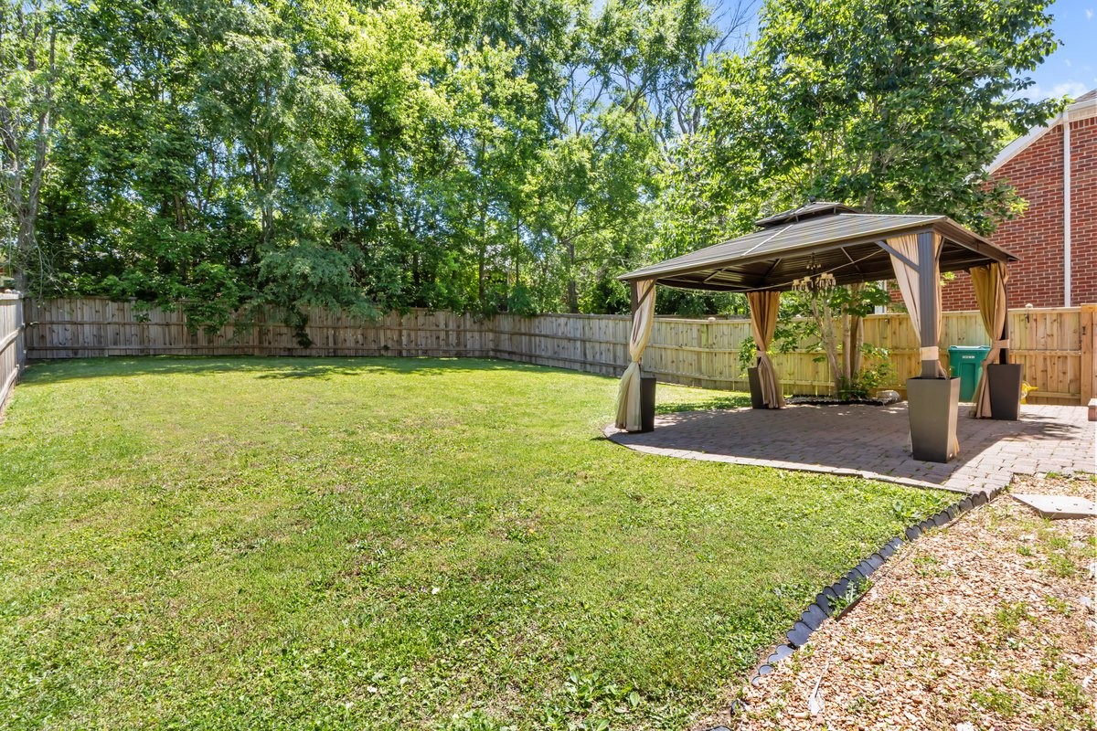 7020 Bridgeport Drive Nashville TN 37221