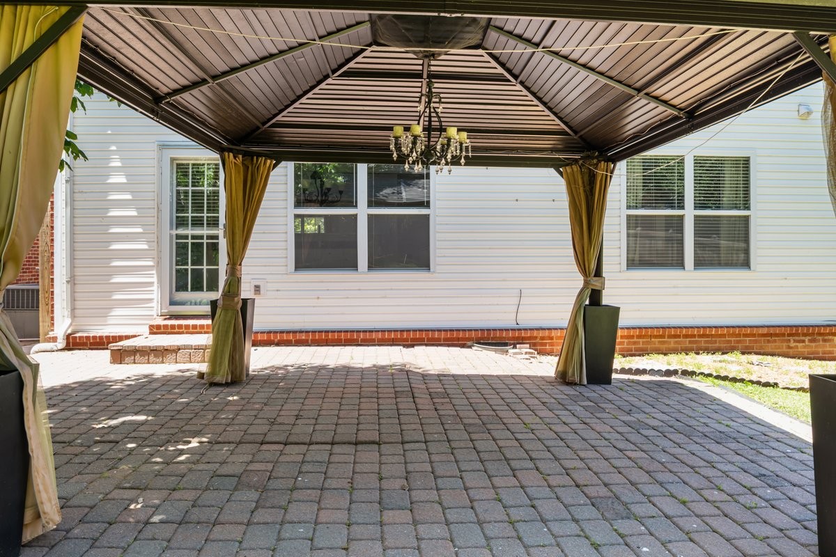 7020 Bridgeport Drive Nashville TN 37221