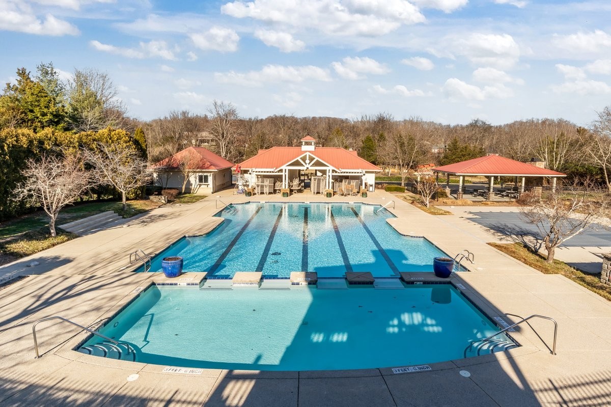 7020 Bridgeport Drive Nashville TN 37221