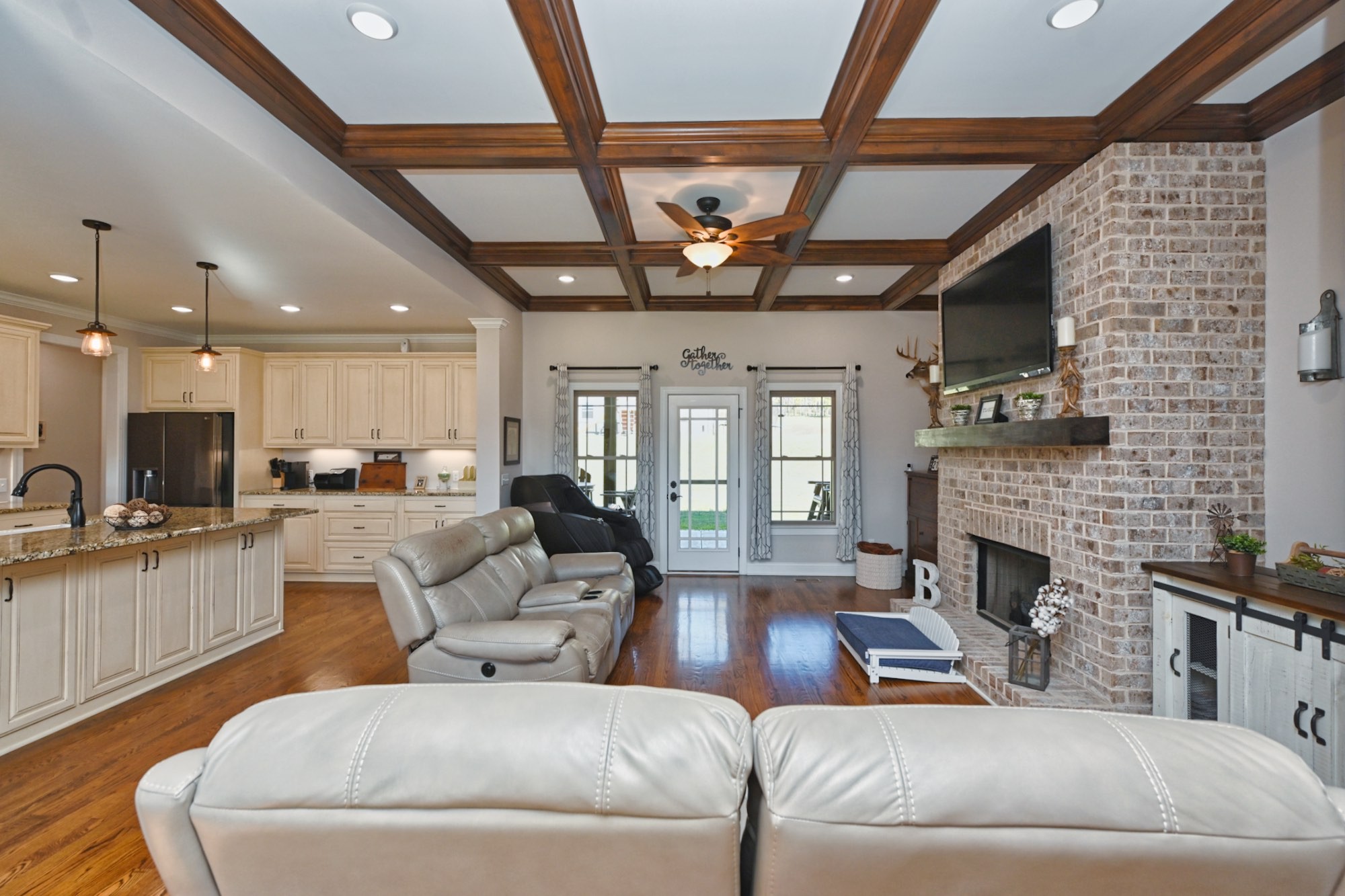 2189 Double Branch Road Columbia TN 38401