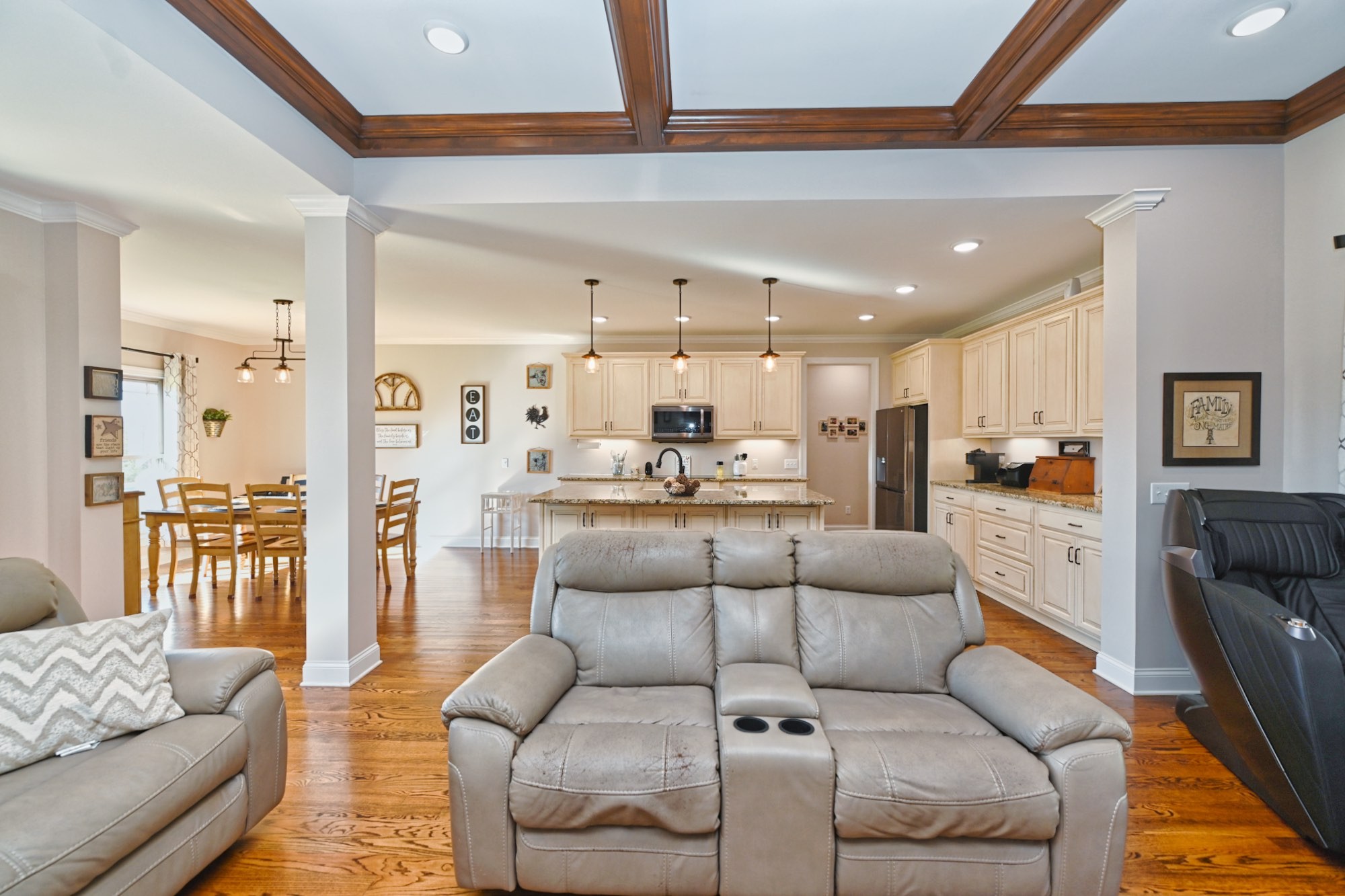 2189 Double Branch Road Columbia TN 38401
