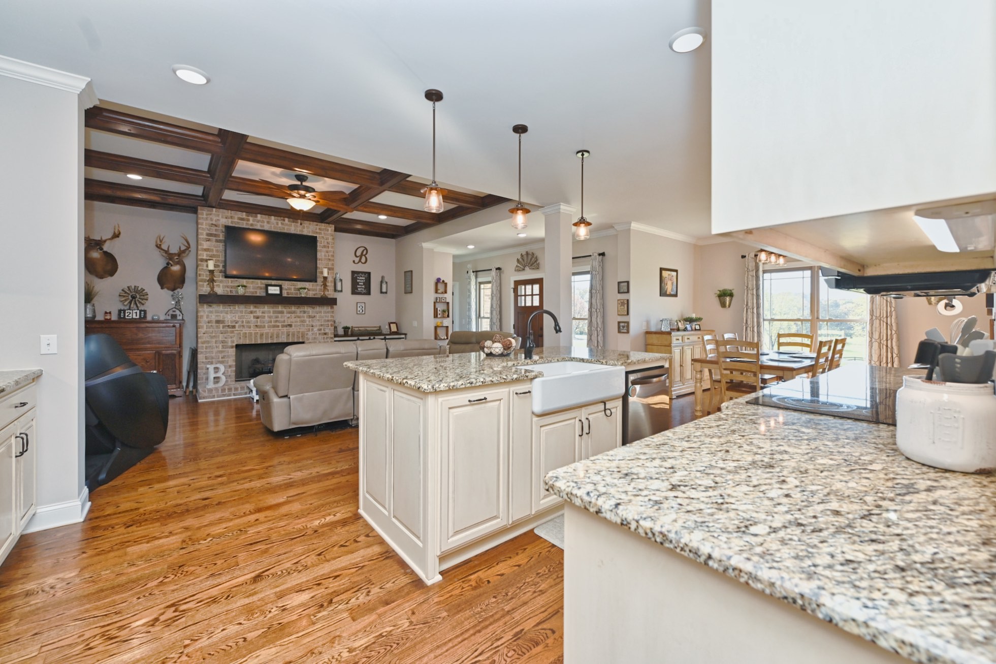 2189 Double Branch Road Columbia TN 38401