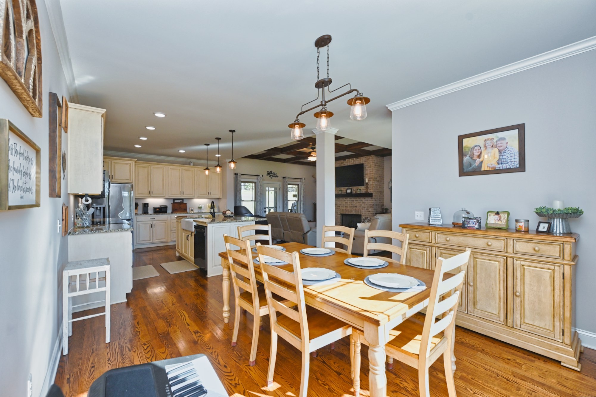 2189 Double Branch Road Columbia TN 38401
